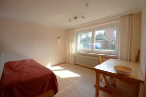 Charmantes Reihenmittelhaus in Meldorf – Platz für Ihre Wohnideen – 25704 Meldorf – Vorschaubild 9