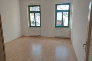 Hochparterre-Whg mit Fensterbad, s/o-Balkon und Stellplatz – Mosenstraße 6, 9130 Chemnitz – Vorschaubild 2