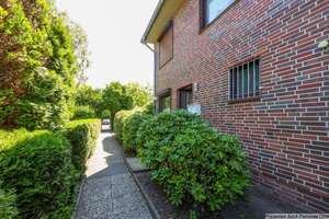 Charmantes Endreihenhaus in massiver Bauweise mit Vollkeller, Garage und ausgebautem Spitzboden – 22523 Eidelstedt, Hamburg – Vorschaubild 2
