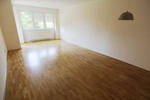 Lichtdurchflutete 3-Zimmer-Wohnung  in ruhiger Lage von München-Untergiesing – Die vollständige Adresse der Immobilie erhältst du vom Anbieter., 81547 Giesing, München – Vorschaubild 4