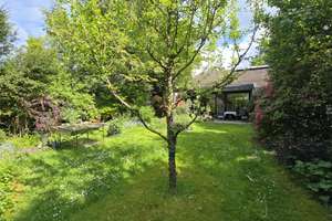 Freistehendes Architektenhaus in wunderschöner Lage mit großem Garten & Doppelgarage in SG-Gräfrath – Die vollständige Adresse der Immobilie erhältst du vom Anbieter., 42653 Gräfrath, Solingen – Vorschaubild 16