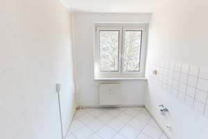 Schöne Balkonwohnung mit Tageslichtbad – Andréstr. 22a, 9112 Kaßberg, Chemnitz – Vorschaubild 3
