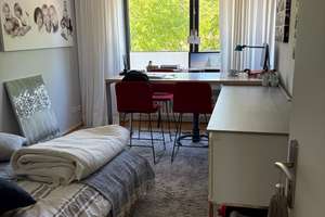 Großzügige, helle 4-Zimmer-Wohnung mit einmaligem Parkblick – 155 m² Wohnkomfort  – Die vollständige Adresse der Immobilie erhältst du vom Anbieter., 40470 Mörsenbroich, Düsseldorf – Vorschaubild 10