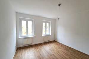 * FRISCH* sanierte 3-Zimmer-Wohnung in gepflegter Wohnanlage – Luckenwalder Straße 47, 15711 Dahme-Spreewald (Kreis) – Vorschaubild 1