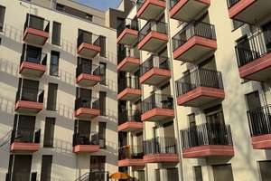 Dachterrasse - modernes Apartment  mit Süd-Ost-West Ausrichtung sowie EBK und Abstellkammer!!! – Moissistraße 31, 12489 Adlershof, Berlin – Vorschaubild 13