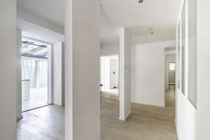 NEU *Paul & Partner* EXKLUSIVES WOHNEN IN BESTER LAGE MIT DESIGNKÜCHE, 3 STELLPLÄTZEN & TERRASSE ! ! – Die vollständige Adresse der Immobilie erhältst du vom Anbieter., 65189 Südost, Wiesbaden – Vorschaubild 10