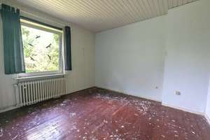 Charmante Doppelhaushälfte mit großem Garten und viel Gestaltungspotenzial in ruhiger Wohnlage – Die vollständige Adresse der Immobilie erhältst du vom Anbieter., 42279 Oberbarmen, Wuppertal – Vorschaubild 9