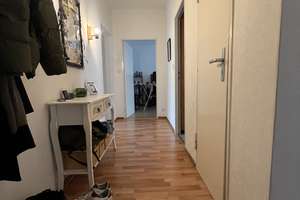 Provisionsfrei: freie 2-Zimmer-Wohnung mit Südbalkon in Moabit – Standaler Straße 16, 10559 Moabit, Berlin – Vorschaubild 2