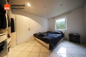 Interessantes Dreifamilienhaus für Kapitalanleger und Eigennutzer in gefragter Wohnlage! – Die vollständige Adresse der Immobilie erhältst du vom Anbieter., 71131 Jettingen – Vorschaubild 12
