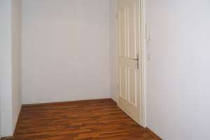 Gemütliche Singlewohnung mit Wohnküche, ideal für Studenten - kurzer Weg zur Uni ! – Columbusstraße 11, 1159 Löbtau-Nord, Dresden – Vorschaubild 14