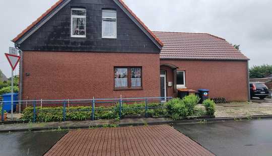 Bild von Wohn- und Geschäftshaus mit ca. 9,2 % Rendite in guter Lage von Schortens