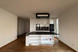 Stilvolle, neuwertige 3-Zimmer-Wohnung mit geh. Innenausstattung mit Balkon und EBK – 63067 Offenbach am Main – Vorschaubild 4