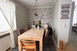 Großzügiges Zweifamilienhaus mit schönem Garten in ruhiger Lage in Lübeck/St. Lorenz – Die vollständige Adresse der Immobilie erhältst du vom Anbieter., 23556 Sankt Lorenz Nord, Lübeck – Vorschaubild 9