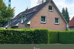 Einziehen und wohlfühlen: Moderne Doppelhaushälfte in begehrter Lage von Hamburg-Rahlstedt