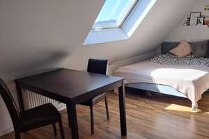 Single Appartement für Studentin (Anfangssem.) oder Doktorandin – Erzberger Str. 27, 33102 Kernstadt, Paderborn – Vorschaubild 4