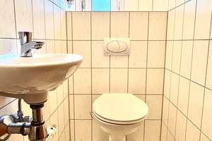 MFH inkl. Hinterhaus (2-Fam.) im Stuttgarter Osten mit 11 WE  und 1 Gewerbeeinheit zu verkaufen – Die vollständige Adresse der Immobilie erhältst du vom Anbieter., 70186 Gablenberg, Stuttgart – Vorschaubild 22