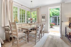 Charmante Villa mit parkähnlichem Grundstück in Othmarschen – Die vollständige Adresse der Immobilie erhältst du vom Anbieter., 22605 Othmarschen, Hamburg – Vorschaubild 10