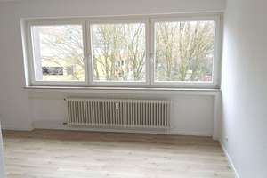 ruhig und Zentral Penthouse mit Blick über die Stadt – Am Waldthausenpark 15, 45127 Stadtkern, Essen – Vorschaubild 12