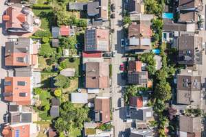 Gemütliche Doppelhaushälfte mit schönem Garten in ruhiger Wohnlage Nähe Zamilapark – Die vollständige Adresse der Immobilie erhältst du vom Anbieter., 81929 Englschalking, München – Vorschaubild 27