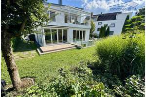 Exklusive 5-Zimmer-Wohnung mit Traumgarten und Wellnessbereich über zwei Etagen in Villenensemble – Die vollständige Adresse der Immobilie erhältst du vom Anbieter., 86156 Kriegshaber, Augsburg – Vorschaubild 18