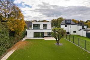 Design trifft Weitblick – Avantgarde-Villa am Feldrand von Krefeld-Verberg! – Die vollständige Adresse der Immobilie erhältst du vom Anbieter., 47802 Traar, Krefeld – Vorschaubild 3