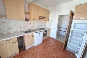 S-WANGEN: * Großzügige, helle und gepflegte 4-Zi.-Whg. im DG * TL-Bad * EBK * toller Balkon! * – Die vollständige Adresse der Immobilie erhältst du vom Anbieter., 70327 Wangen, Stuttgart – Vorschaubild 4