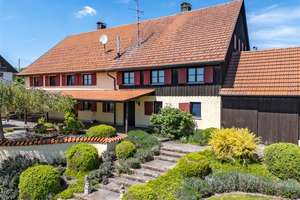 Großzügiges, liebevoll (2004) saniertes Einfamilienhaus mit herrlichem Alpenblick – Die vollständige Adresse der Immobilie erhältst du vom Anbieter., 88299 Leutkirch im Allgäu – Vorschaubild 4