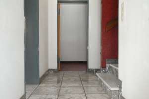 Achenbach: Einfamilienhaus mit Einliegerwohnung – Die vollständige Adresse der Immobilie erhältst du vom Anbieter., 57072 Siegen, Siegen – Vorschaubild 9