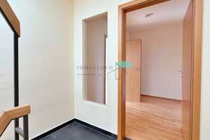 Weitsicht garantiert! Helle 4,5 Zimmer Maisonette-Wohnung in Reutlingen am Fuße des Georgenbergs – Die vollständige Adresse der Immobilie erhältst du vom Anbieter., 72762 Reutlingen-Mitte, Reutlingen – Vorschaubild 7