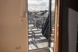 Exklusive 4-Zimmer-Wohnung mit Einbauküche in Bielefeld – Die vollständige Adresse der Immobilie erhältst du vom Anbieter., 33649 Brackwede, Bielefeld – Vorschaubild 13