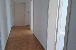 Familiengerechte Wohnung Nähe Stadtpark zur Miete in Alsterdorf -Wentzel Dr. – Otto-Wels-Straße 60, 22297 Winterhude, Hamburg – Vorschaubild 2