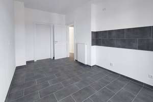 Grundsanierte 2 Zimmer in Ffm Fechenheim, Garten Pflege/Nutzung – 60386 Fechenheim, Frankfurt am Main – Vorschaubild 6