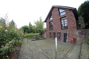 Imposanter Gebäudekomplex (Landhaus) in perfekter Lage in Mettmann mit dem Baugrundstück – Mettmann (Kreis) – Vorschaubild 2