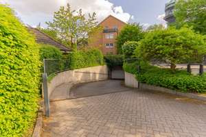 Stilvolle Maisonette-Wohnung mit 86qm Wohn-/Nutzfläche plus Tiefgaragenstellplatz in begehrter Lage – Die vollständige Adresse der Immobilie erhältst du vom Anbieter., 22529 Lokstedt, Hamburg – Vorschaubild 23