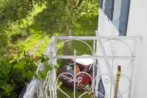 Stilvolles 3 Familienhaus mit Baugrundstück in ruhiger Dorfrandlage – Ravensburg (Kreis) – Vorschaubild 4