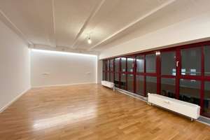 2 Zimmer-Maisonette-Wohnung im Zentrum von Augsburg, ruhige Hinterhoflage ab dem 01.09.2026