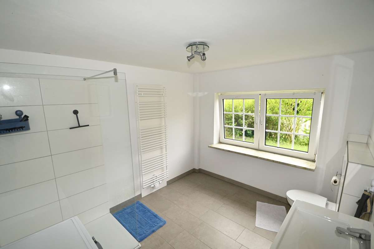 Immobilie in Breklum - Gepflegte Doppelhaushälfte unter Reet - Bild 7