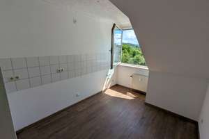 SI-Geisweid: Schöne 3-Zimmer DG-Wohnung mit Balkon – Sohlbacher Straße 116, 57078 Geisweid, Siegen – Vorschaubild 13