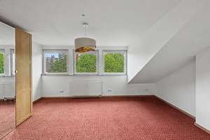Großzügige 4-Zimmer-Maisonette-Wohnung in Düsseldorf Garath – Die vollständige Adresse der Immobilie erhältst du vom Anbieter., 40595 Garath, Düsseldorf – Vorschaubild 9