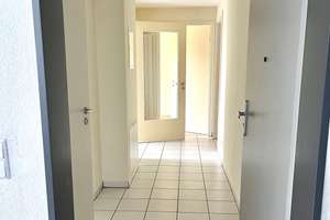 Bezugsfreie 2-Zimmer-Wohnung mit Balkon, Aufzug und Tiefgarage in Mainz-Gonsenheim – Willy-Brandt-Platz 14, 55122 Gonsenheim, Mainz – Vorschaubild 5