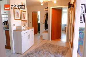 Zweifamilienhaus mit Einliegerwohnung und drei Garagen in Glatten in bester Aussichtslage. – Die vollständige Adresse der Immobilie erhältst du vom Anbieter., 72293 Glatten – Vorschaubild 17