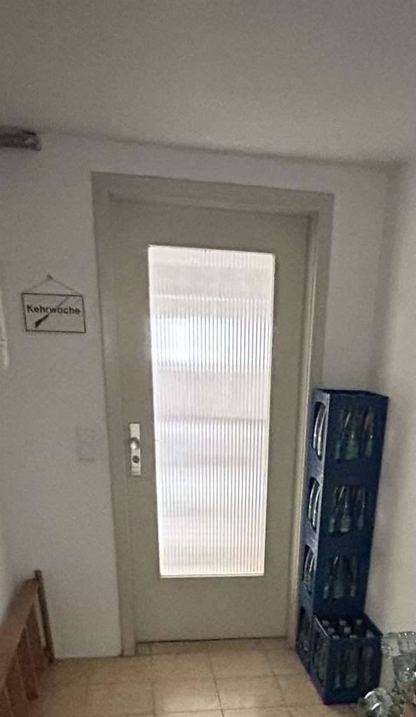 Immobilie in Lonsee - ***HANDWERKER / DIY*** Dachgeschoss-Wohnung zur individuellen Gestaltung - Bild 3