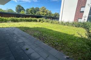 Gartenparadies inklusive: Komfortable 4-Zimmer Wohnung mit toller Einbauküche  und zwei Carport – Die vollständige Adresse der Immobilie erhältst du vom Anbieter., 38442 Ehmen, Wolfsburg – Vorschaubild 47