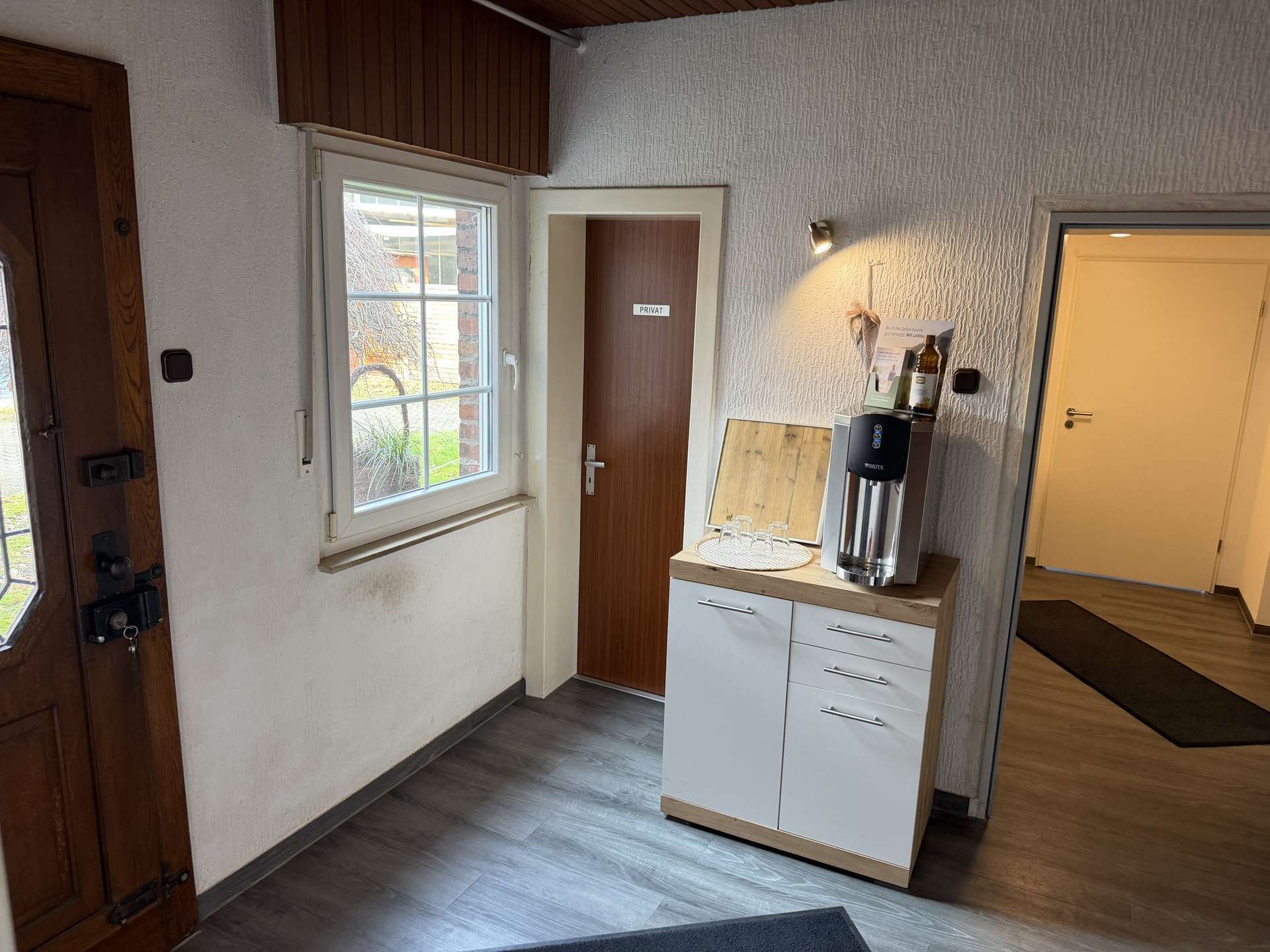 Immobilie in Schermbeck - Stilvoll modernisiertes Einfamilienhaus mit separatem Praxisbereich und großem Garten! - Bild 21