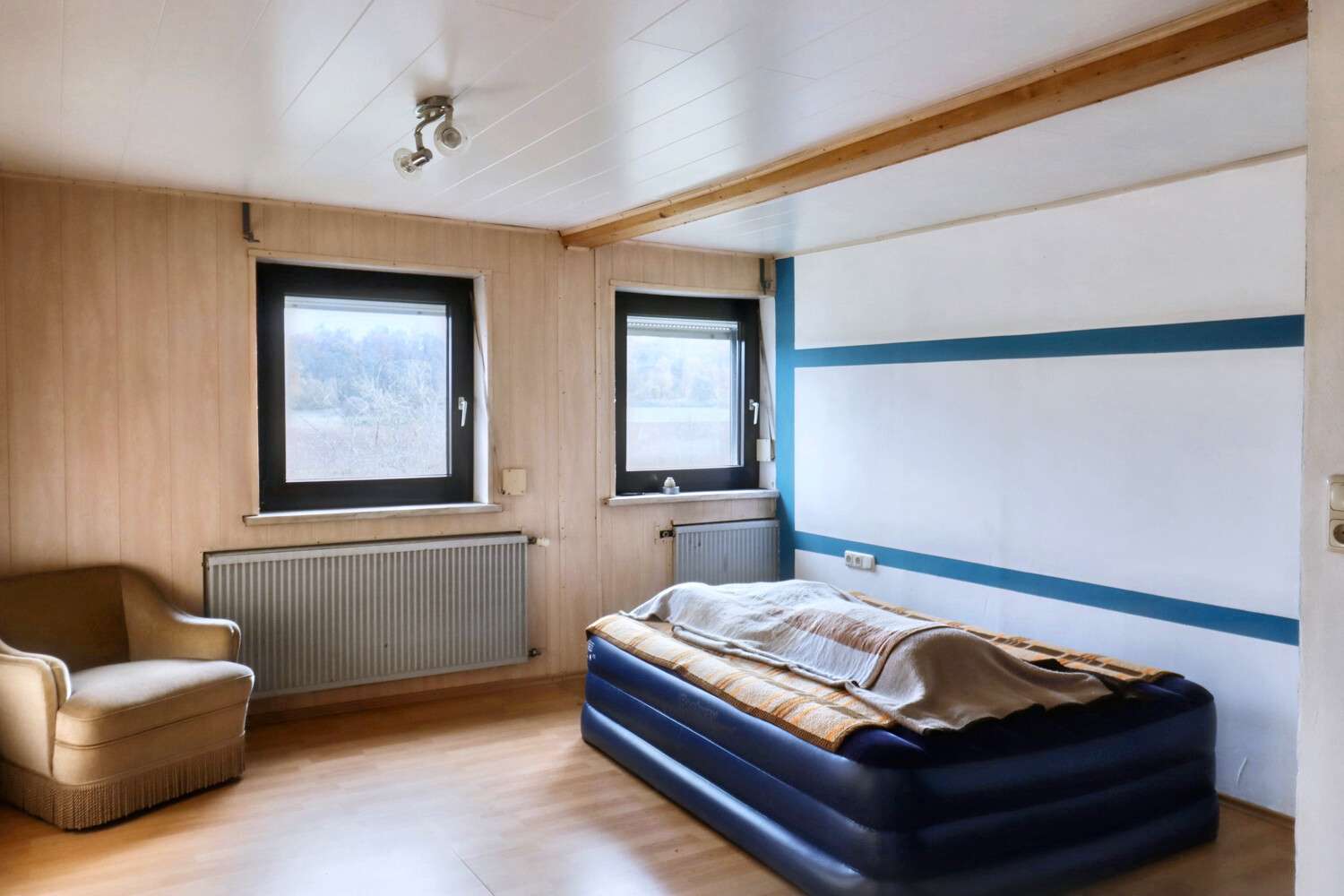 Immobilie in Leutershausen - Großzügiges Anwesen mit vielfältigen Entwicklungsmöglichkeiten und Potenzial - Bild 6