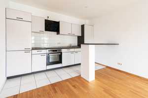 Lichtdurchflutetes 2-Zimmer-Wohnhighlight mit Balkon in Südlage-stilvoll wohnen. Sackgassenendlage. – Albertus-Magnus-Straße 20a, 42719 Solingen – Vorschaubild 10