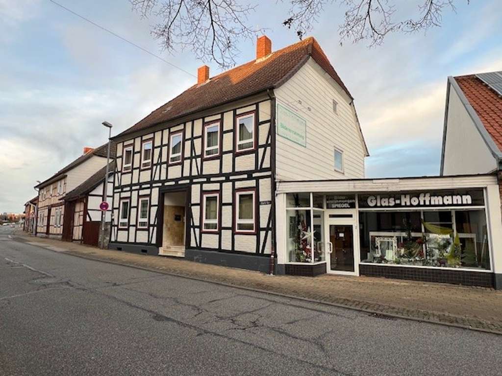 Immobilie in Wolfsburg - Zentral ° Ruhig ° Vielseitig Ihr Fachwerkhaus für Familie & Business - Bild 0