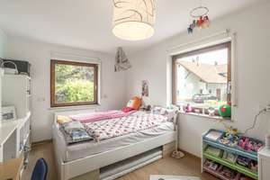 Gepflegtes 3-Familien-Wohnhaus als attraktive Kapitalanlage in Horgenzell – Die vollständige Adresse der Immobilie erhältst du vom Anbieter., 88263 Horgenzell – Vorschaubild 13