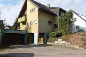 Ein Haus zum Verlieben – mit Platz für Ihre Wohnträume – Lachentorstraße 35, 71229 Leonberg – Vorschaubild 1