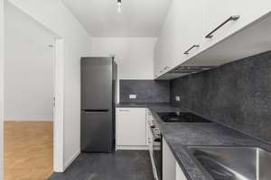 Gepflegte Dachgeschosswohnung in ruhiger Lage | 500m zur Würm & Pasinger Stadtpark – Die vollständige Adresse der Immobilie erhältst du vom Anbieter., 81243 Pasing, München – Vorschaubild 4